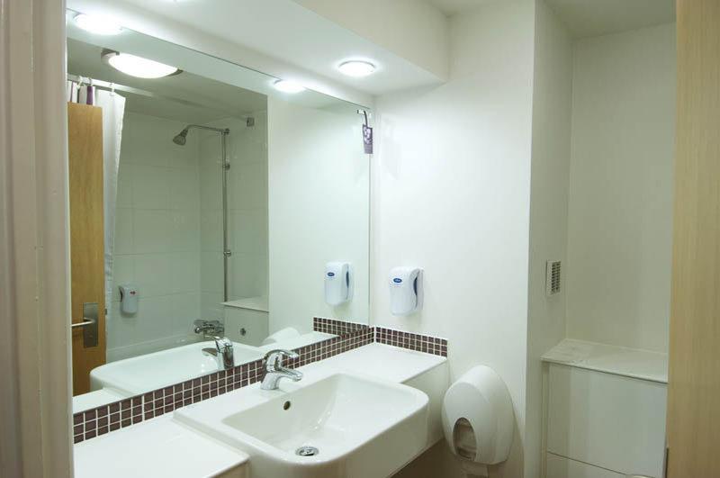Premier Inn Huntingdon Luaran gambar